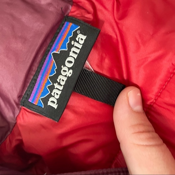 Patagonia womens maroon nano puff trench jacket sz.M/L missing size tag flawed - Picture 3 of 9